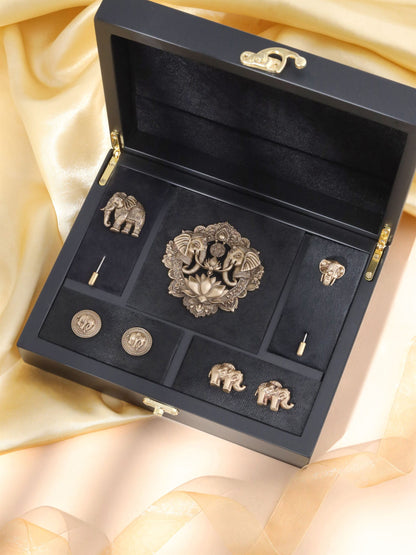 Echoes of Gajraaj Gift Ensemble