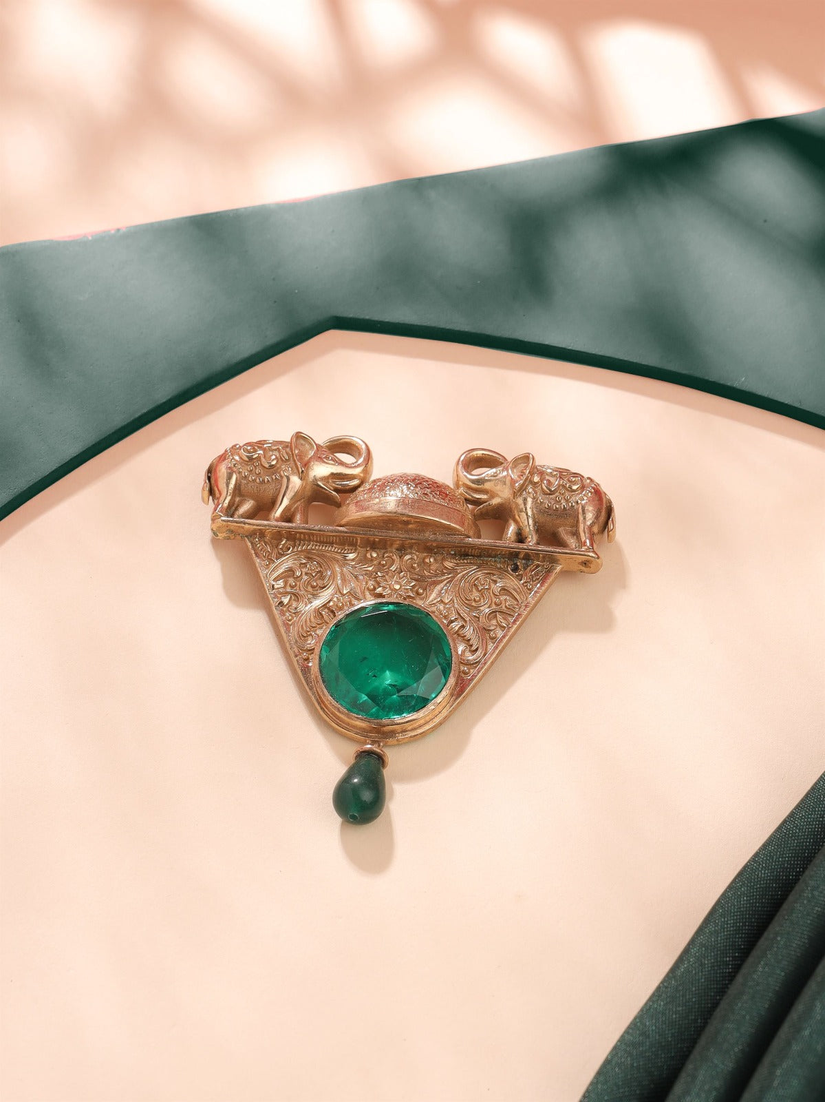 Royal Elephant Green Stone Vintage Brooch