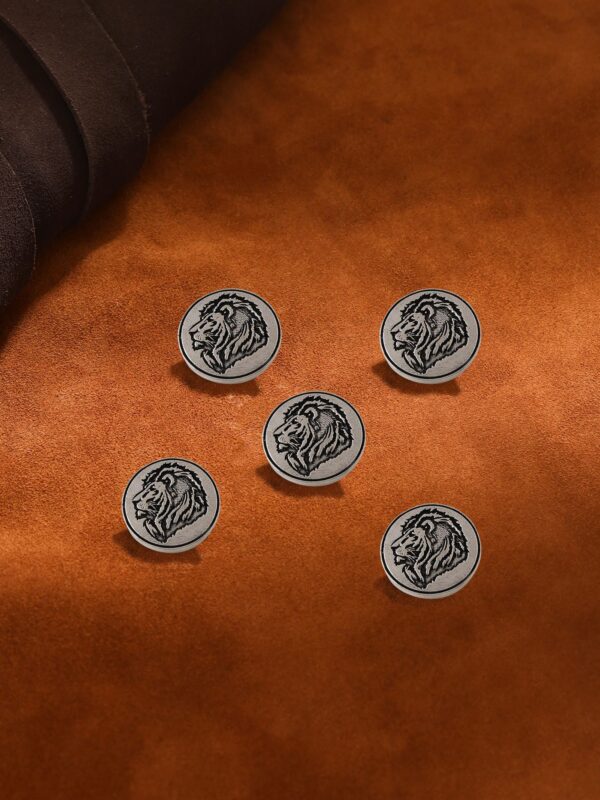 Lion's Mane Buttons