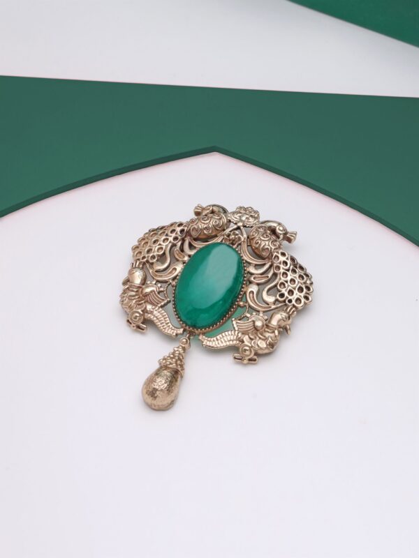 Parindon ka Badshah Brooch
