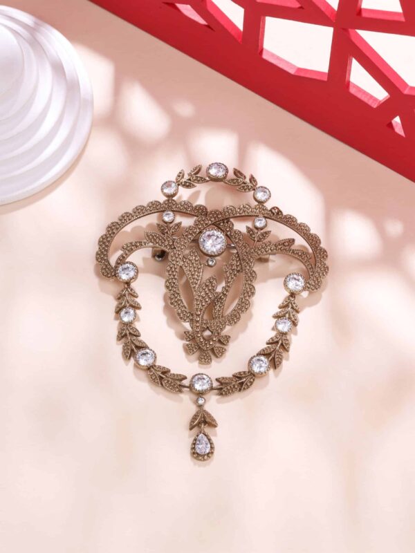 Fab Floral Brooch