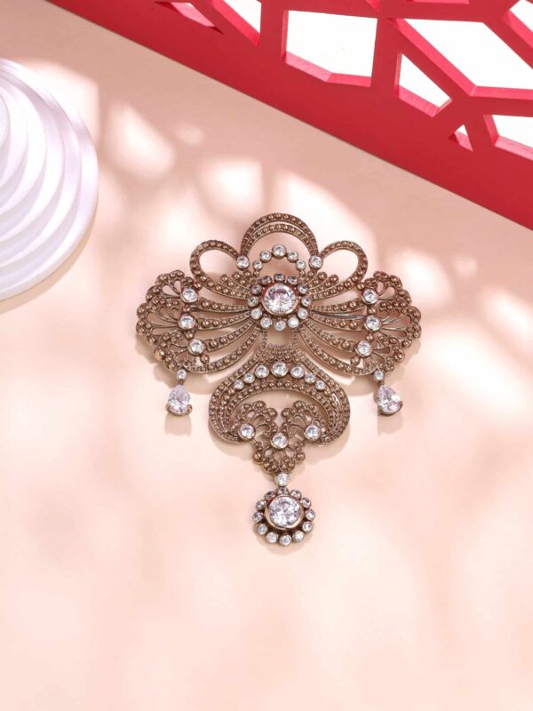 Amaze Allure Brooch