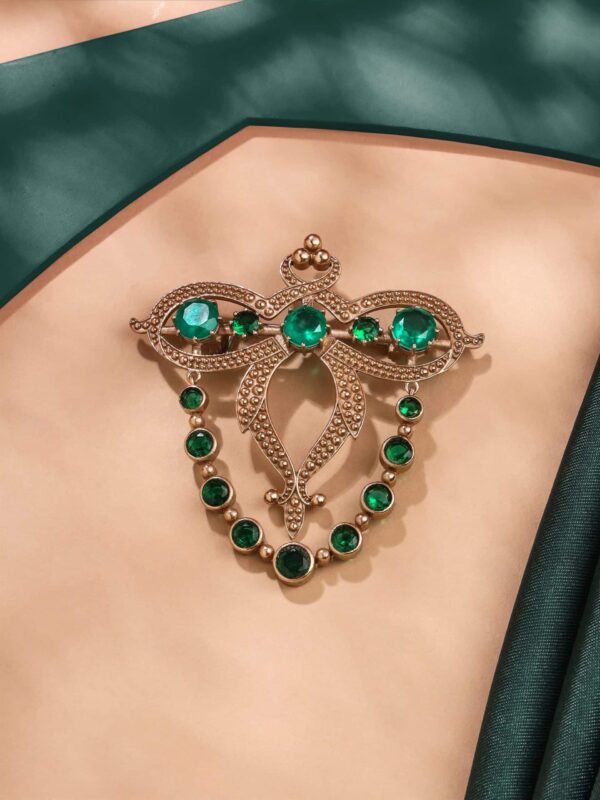 Super Stud Brooch