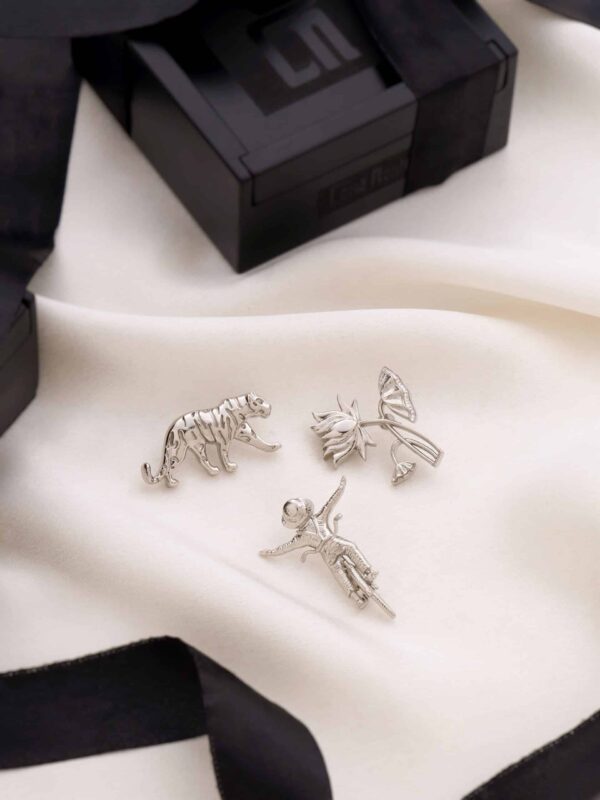 Novel Nobility Gift Set