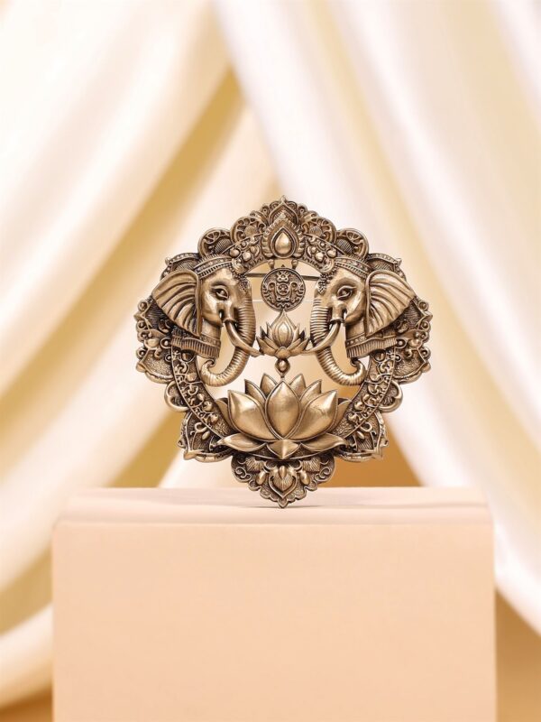 Royal Wild Brooch