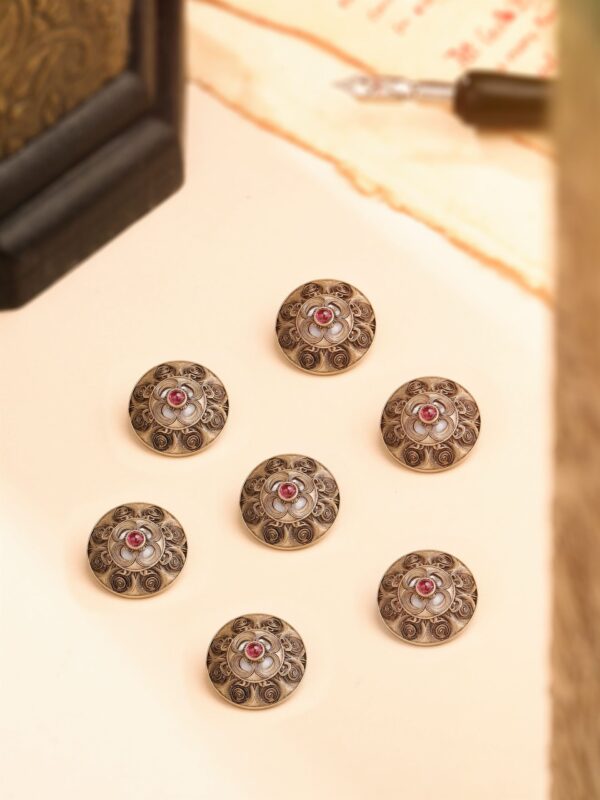 Gold & Rouge Button