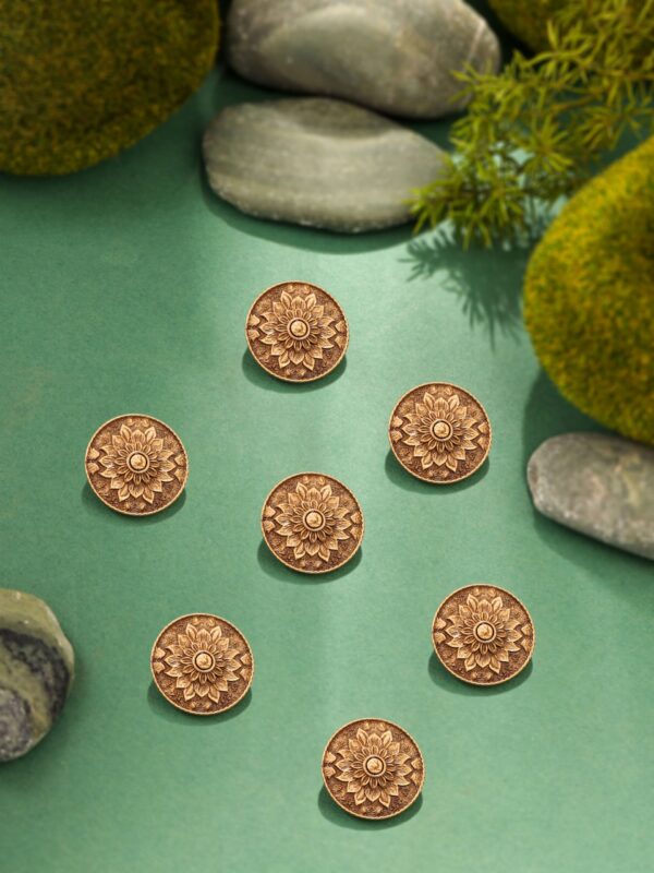 Royal Blossom Button