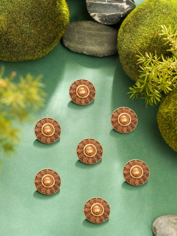 Sunburst Heritage Button