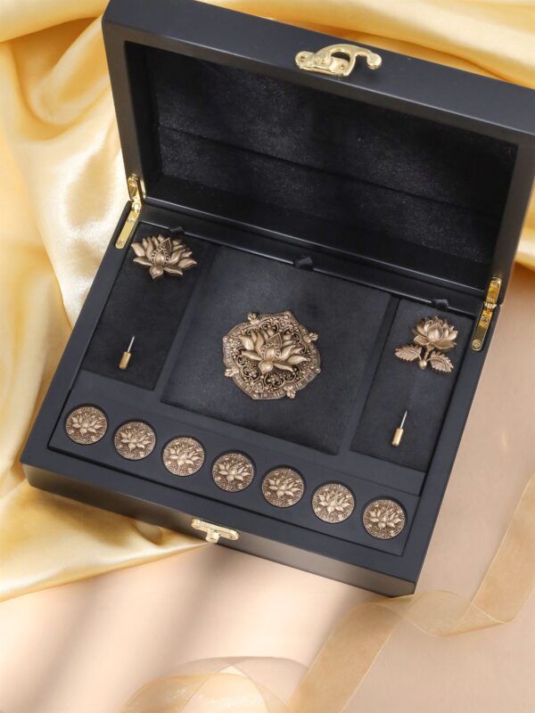 Lotus Legacy Gift Ensemble