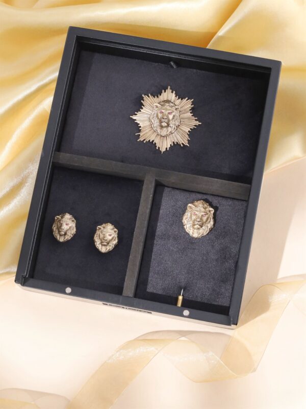 Solar Roar Gift Set