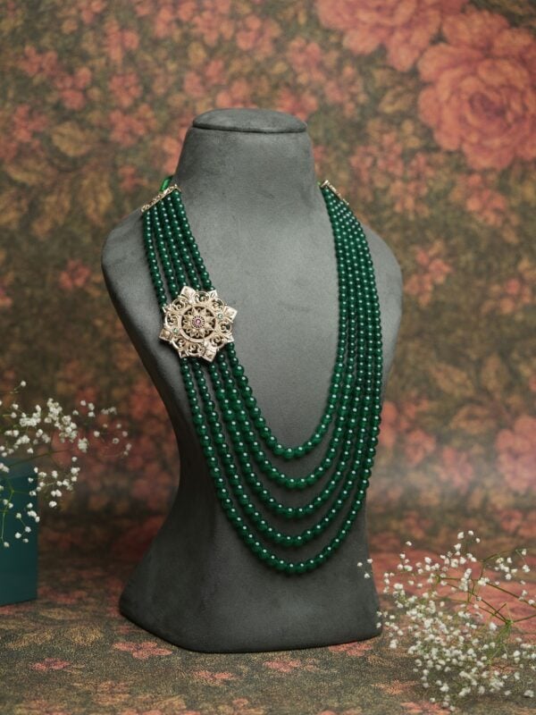 Rajdarbar Emerald Mala