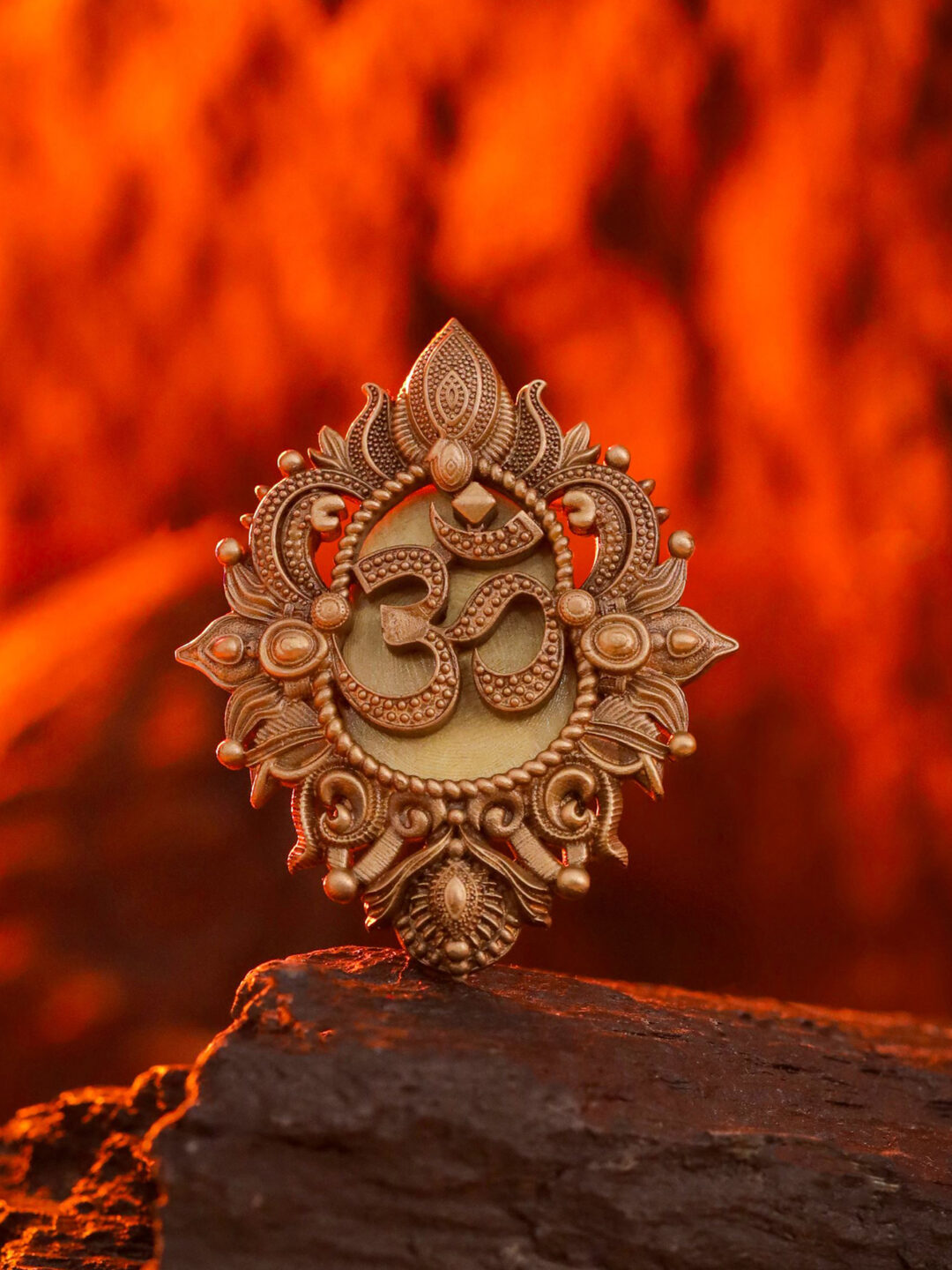 BH 1222 1 SHIVA - Buy Men's Accessories from Cosa Nostraa