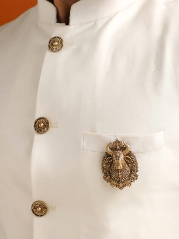 Nandi Maharaj Brooch